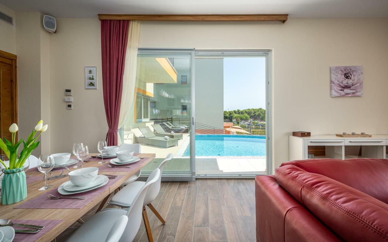 Villa Magnolija Pula Bagian luar foto