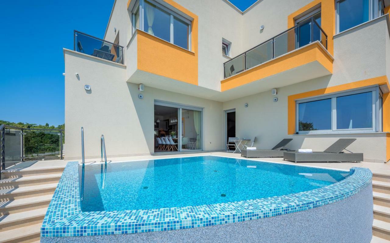 Villa Magnolija Pula Bagian luar foto